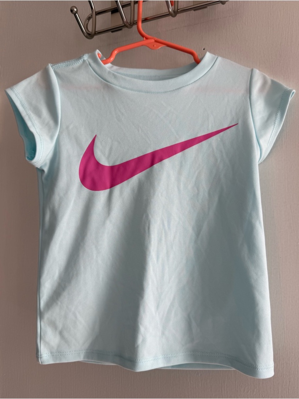 Nike Light Blue Tee with Pink Swoosh Girls Size 3-4